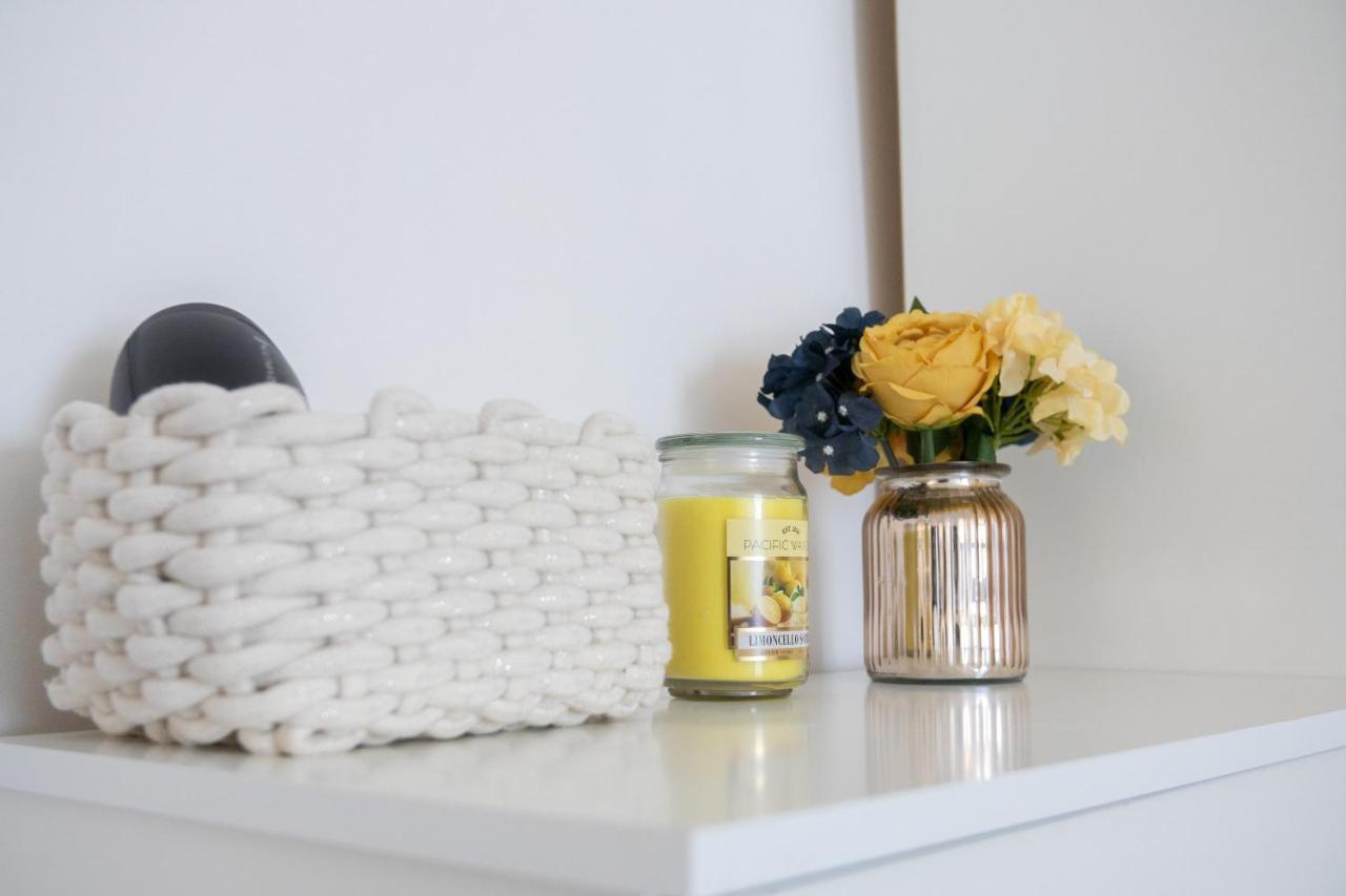 Elegantly 2-Bedroom In Ashington, Sleeps 3 Ashington  Eksteriør billede